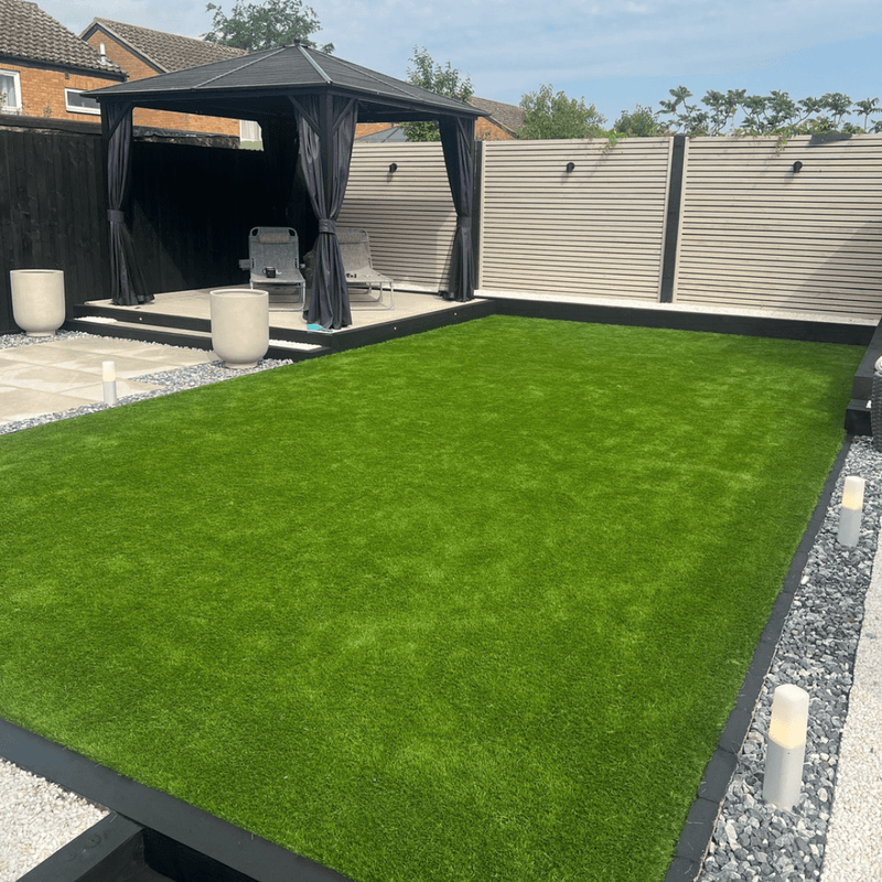 Completed Cutlers Group fencing and garden landscaping project in Kent